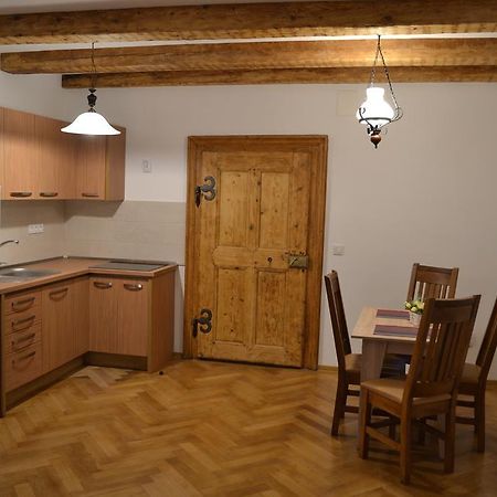 מלון בראשוב Casa Fanarilor מראה חיצוני תמונה