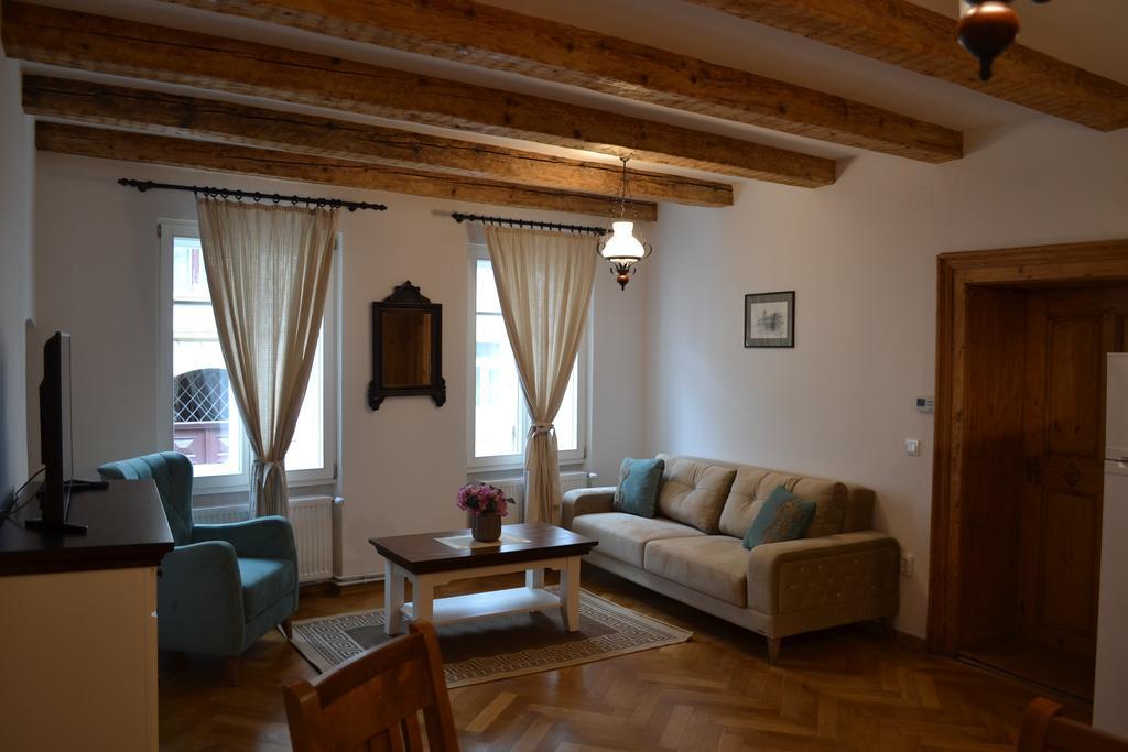 מלון בראשוב Casa Fanarilor מראה חיצוני תמונה